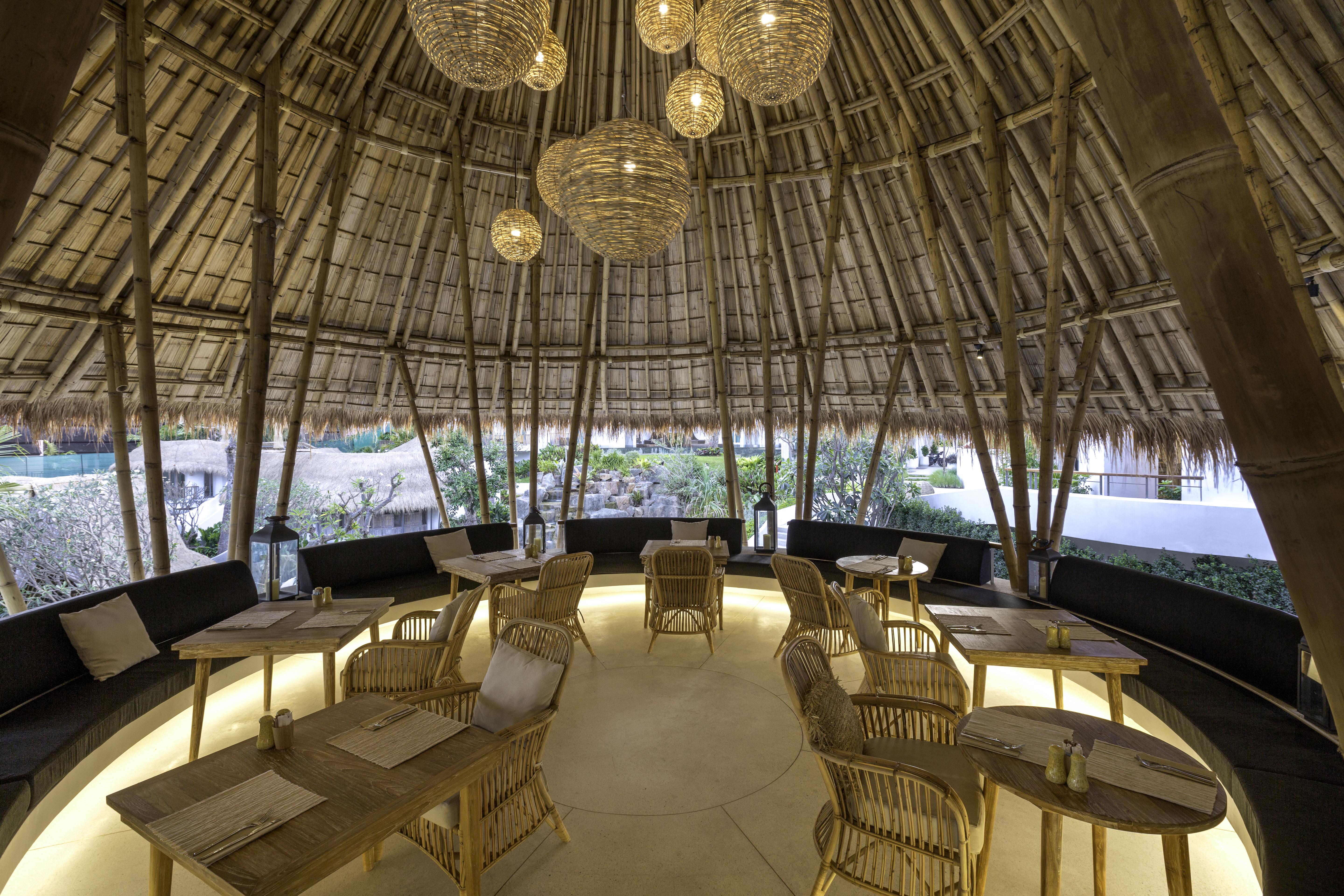 Eden Beach Khaolak Resort And Spa A Lopesan Collection Hotel - Sha Extra Plus Као-Лак Екстер'єр фото The interior of the restaurant