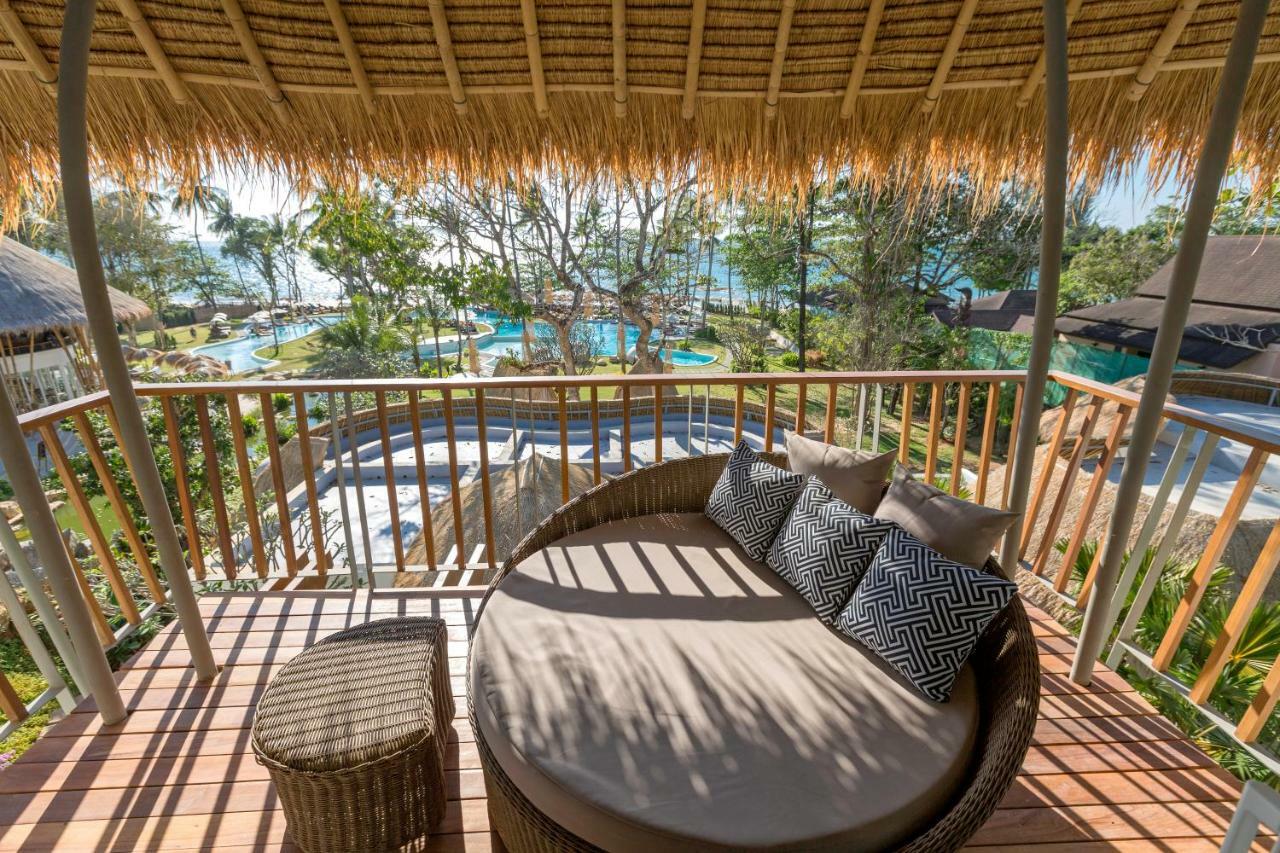 Eden Beach Khaolak Resort And Spa A Lopesan Collection Hotel - Sha Extra Plus Као-Лак Екстер'єр фото The view from the balcony of a pool villa at the resort